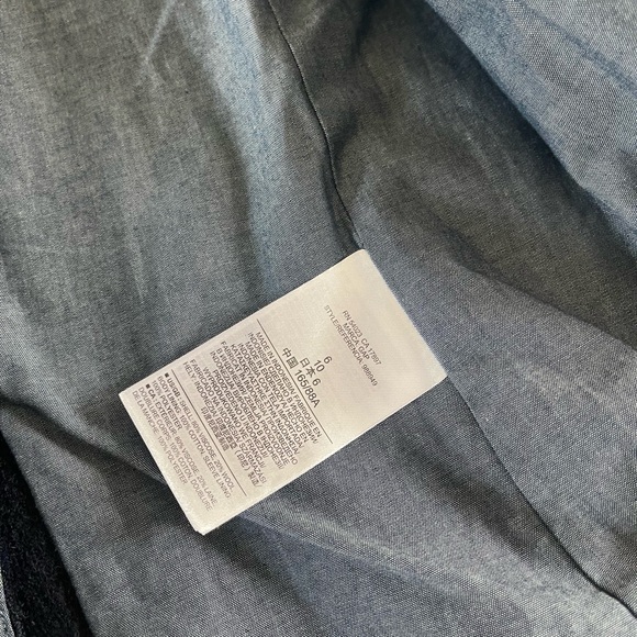 Women’s The Gap the academy blazer . Size 6 - Picture 7 of 7